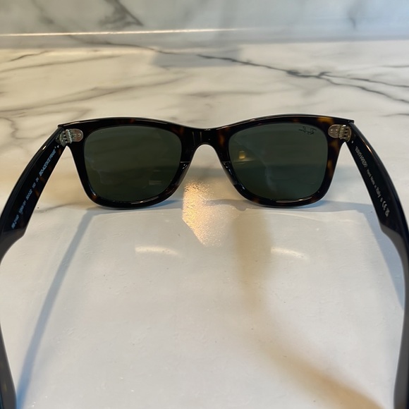Ray Ban Wayfarer RB 2140 - Picture 2 of 5